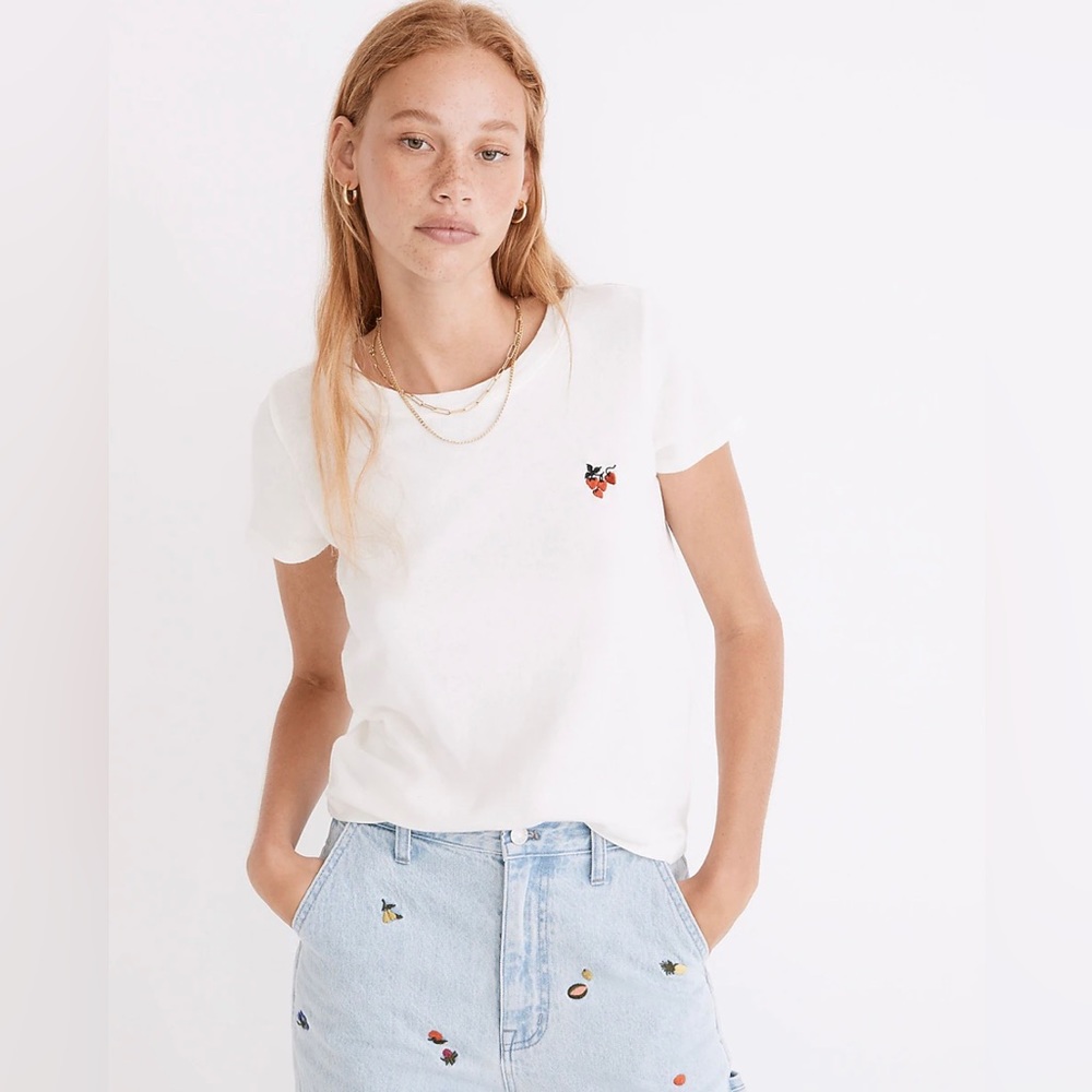 Madewell white tee with strawberry embroidery, size L never worn